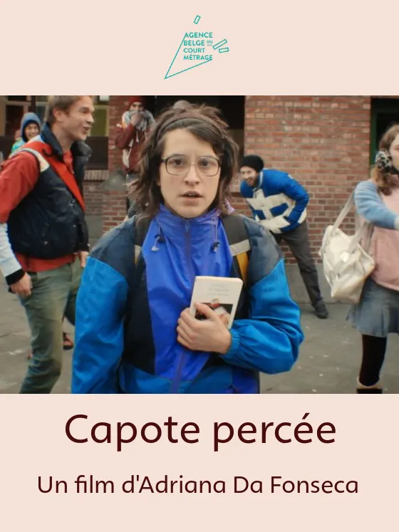 Capote percée