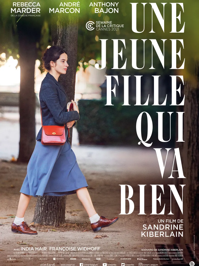 Une jeune fille qui va bien