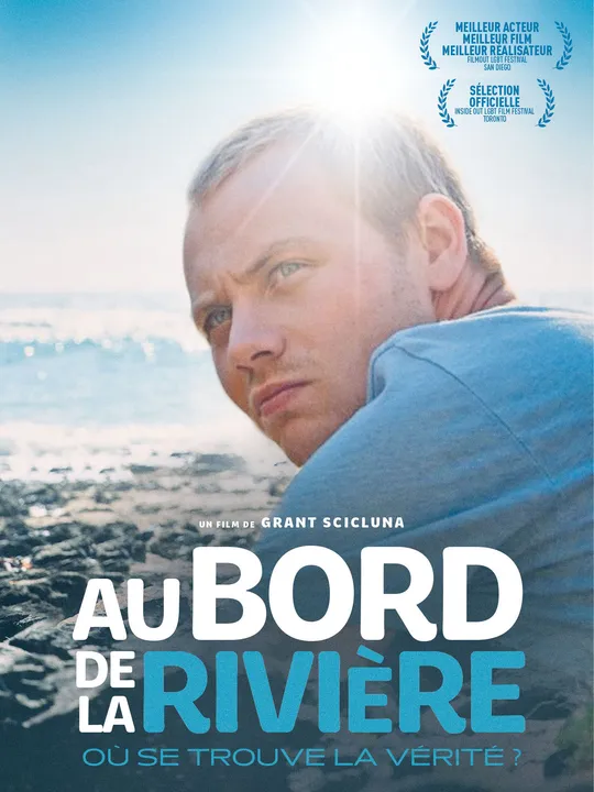Au bord de la rivière