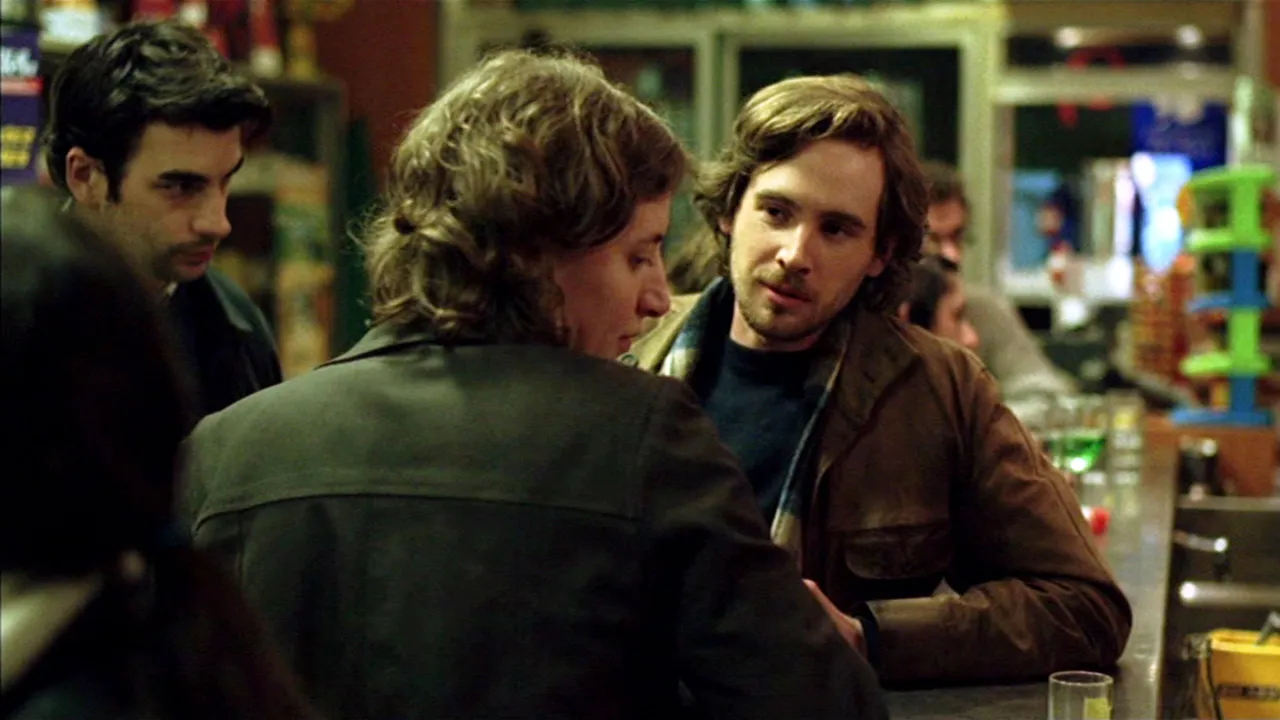 Marseille background image