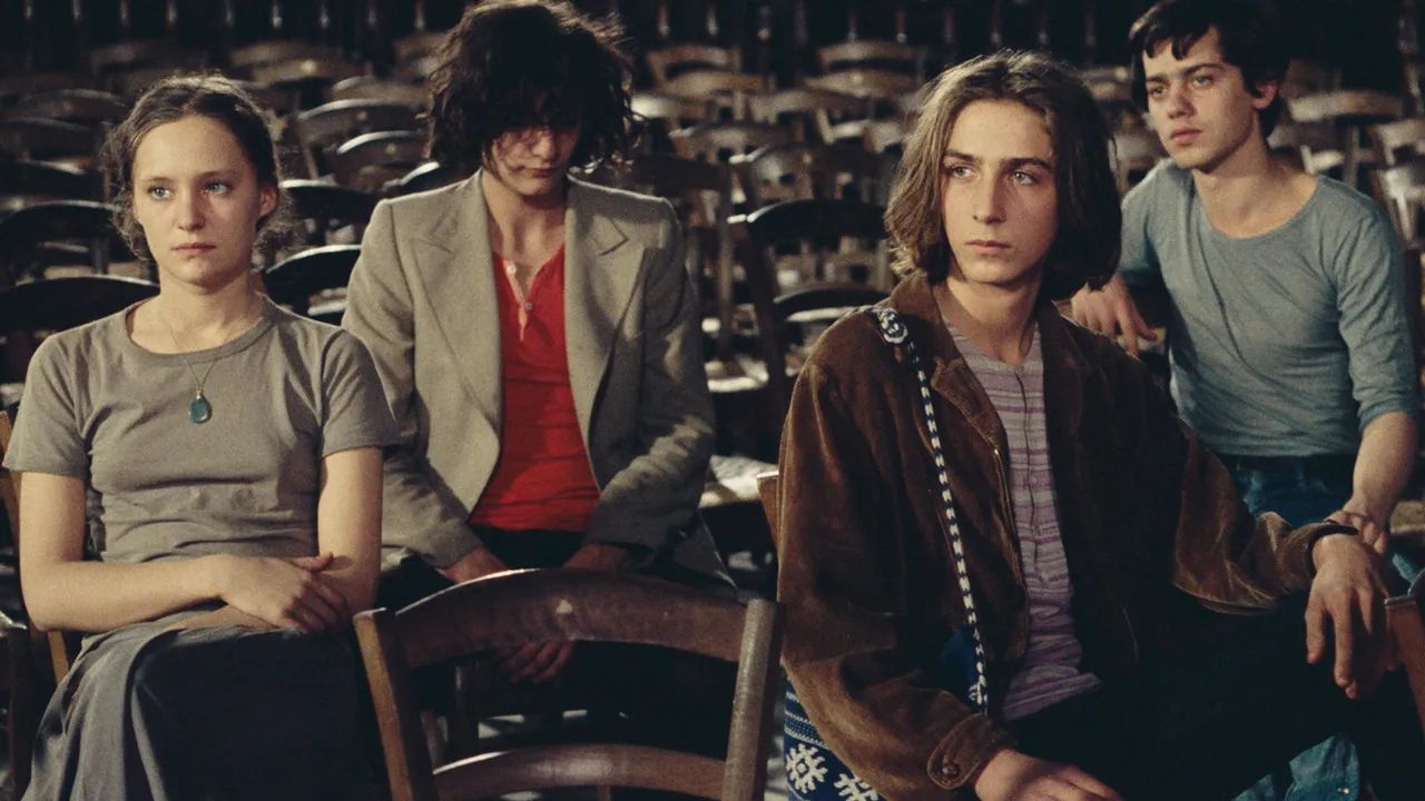 Der Teufel möglicherweise background image