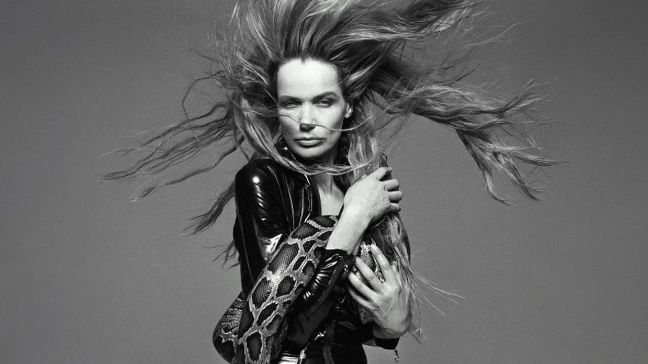 Veruschka – Die Inszenierung (m)eines Körpers background image