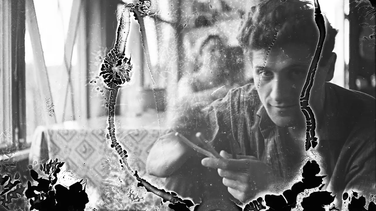 Fragile Memory background image