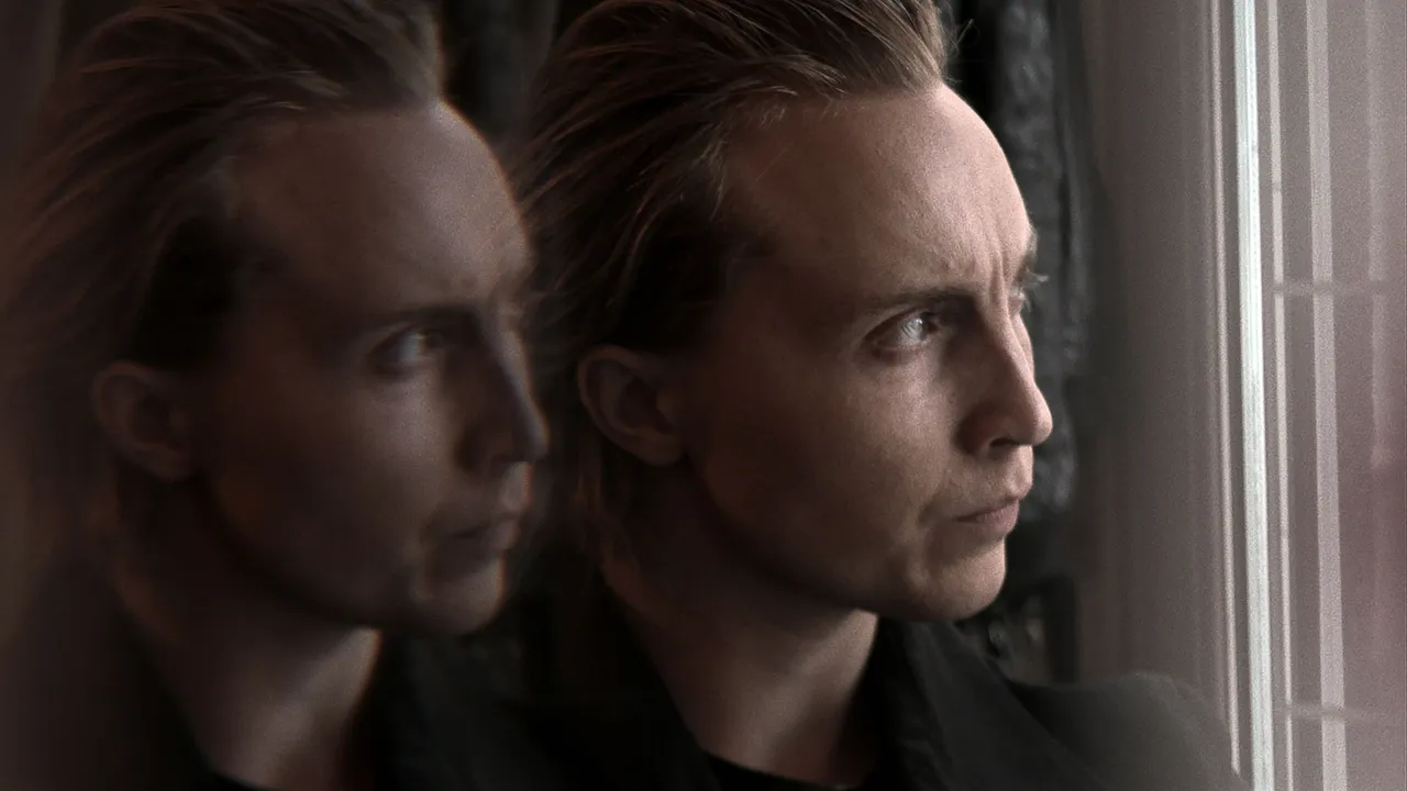 Needle Boy background image