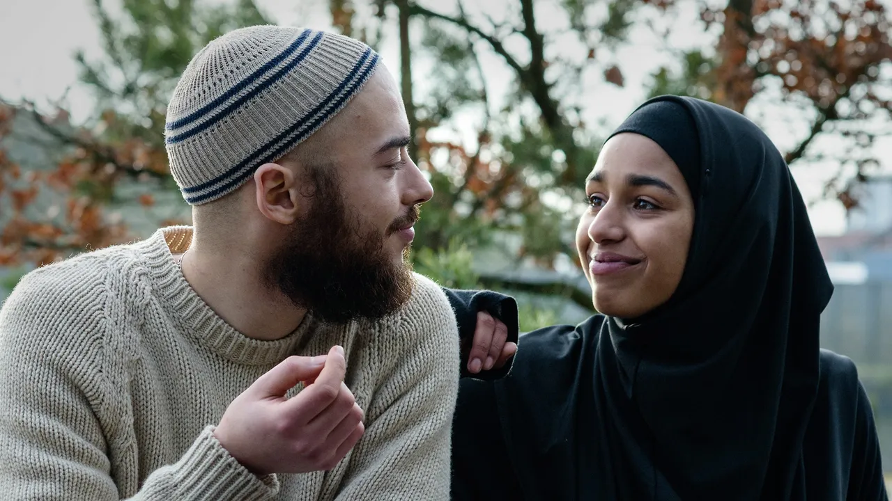 Layla M. background image